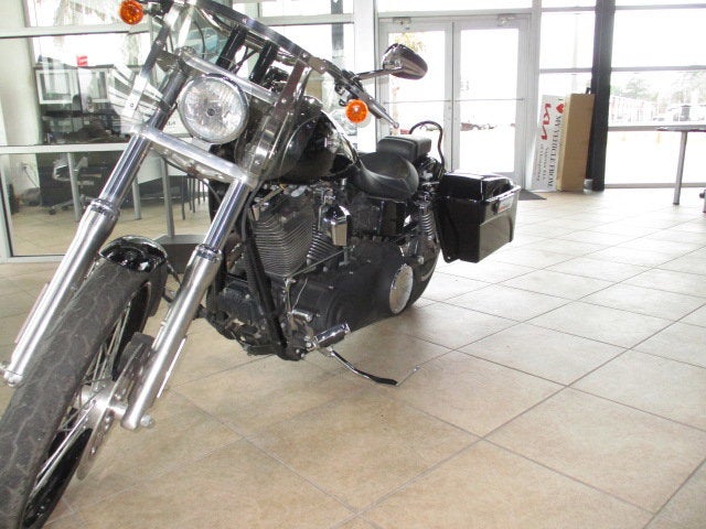 2013 Harley-Davidson Dyna Base