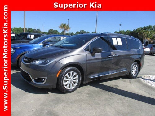 2018 Chrysler Pacifica Touring L