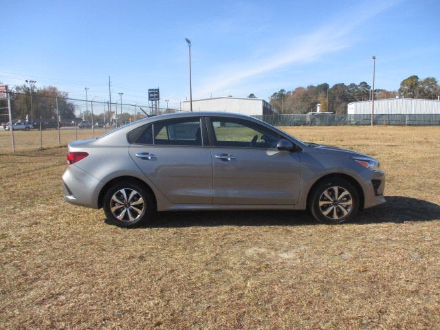 2022 Kia Rio S