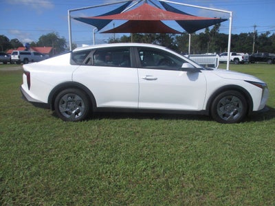 2025 Kia K4 LX