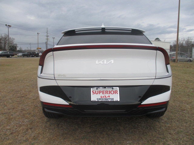 2025 Kia EV6 Wind