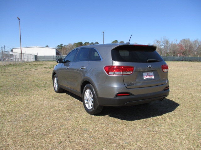 2017 Kia Sorento L